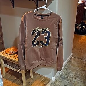 Mens large new w/o tags crew neck sweatshirt